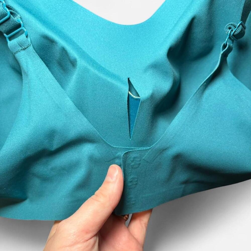 Ambrielle Women’s XXL Seamless Wireless Bra Blue - Picture 5 of 6